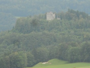 La tour de Montsalvens (ruines)    