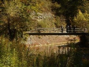 ..un 1er pont..