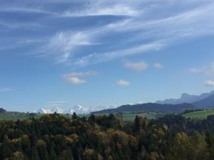 ..l'Eiger, le Mönsch et la Jungfrau.