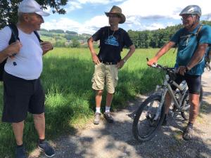 Et voilà le cycliste aux environs de Bossonens.