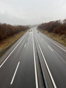 sur l'autoroute et
